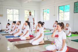 Arhanta Yoga Ashram India