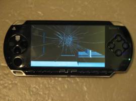 We repair and replace broken PSP screen 