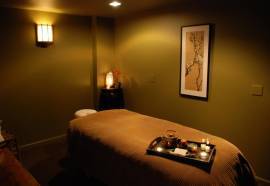 Female to male body massage in Gurgaon.